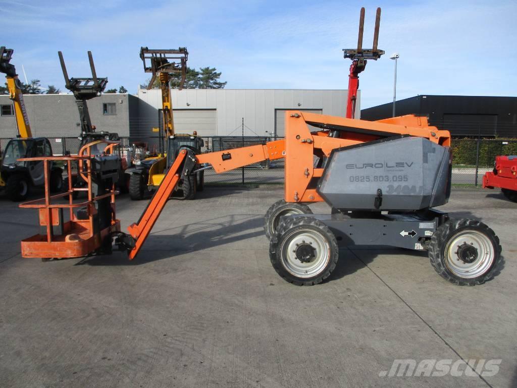 JLG 340 AJ (511) Kompakt kendinden tahrikli personel platformları