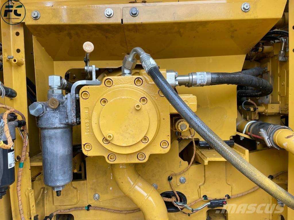 CAT 320 Paletli ekskavatörler