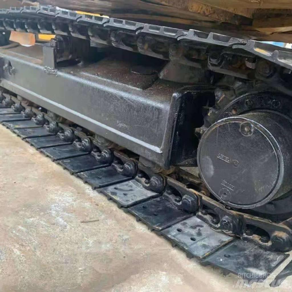 CAT 306D Paletli ekskavatörler