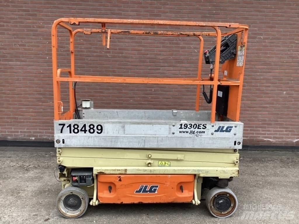 JLG 1930es Makasli platformlar