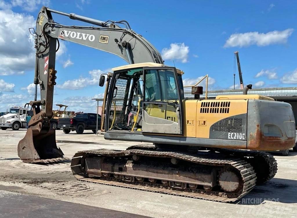 VOLVO 210CL Paletli ekskavatörler