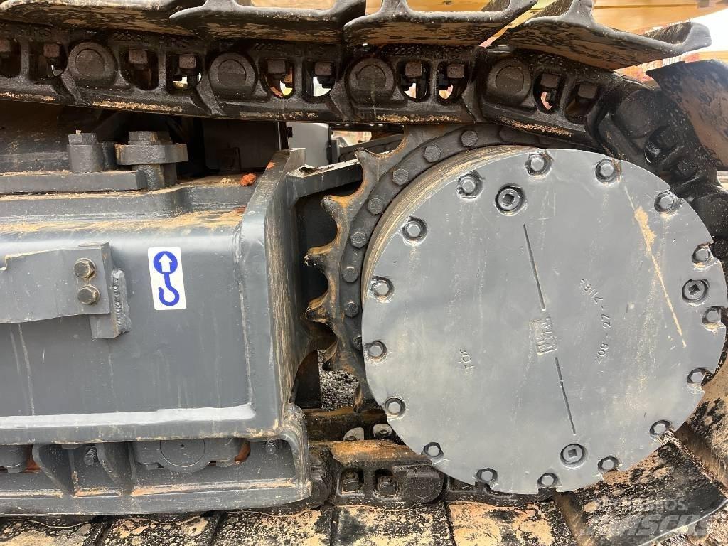 Komatsu PC 450 LC-8 Paletli ekskavatörler