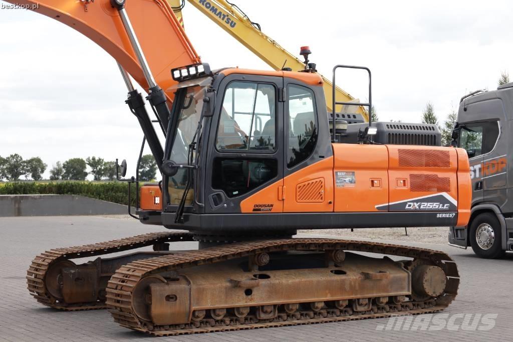 Doosan DX255LC-7 Paletli ekskavatörler