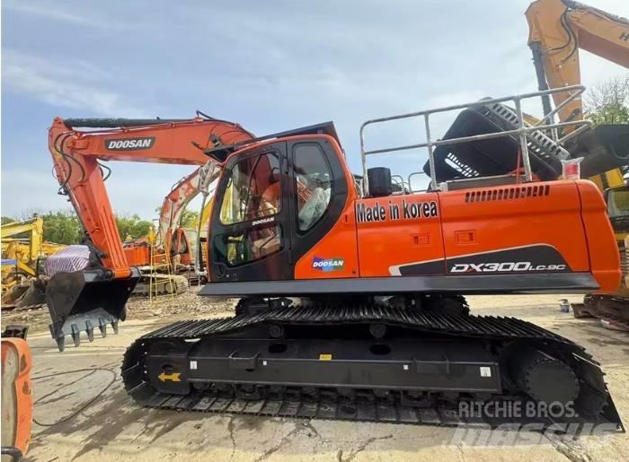 Doosan DX300LC-9C Paletli ekskavatörler