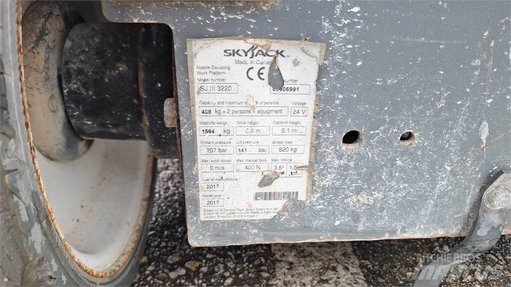 SkyJack SJIII3220 Makasli platformlar