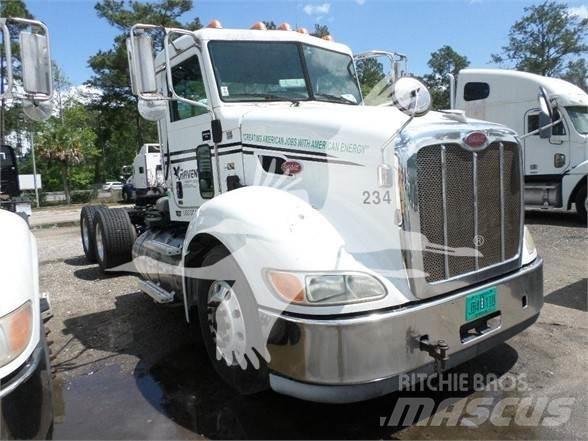 Peterbilt 384 Diger