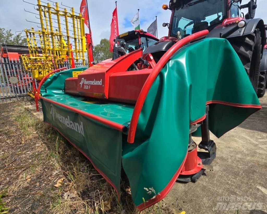 Kverneland 2828 F Çayir biçme makinalari