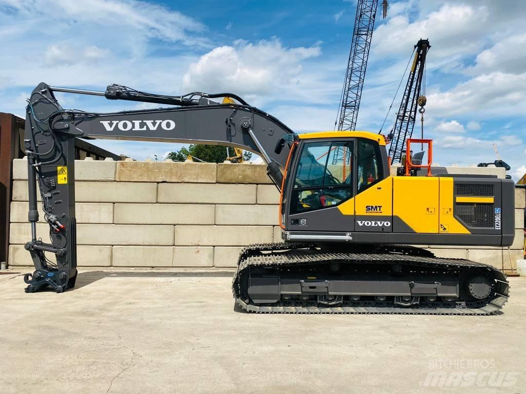 Volvo ec220el Paletli ekskavatörler
