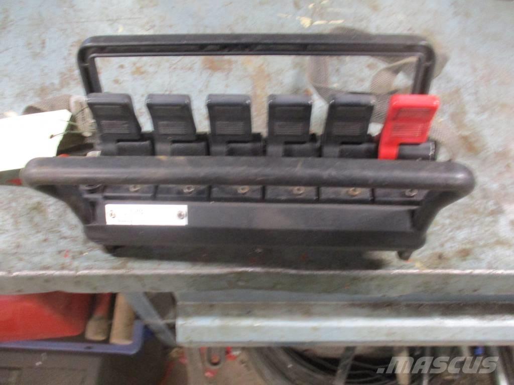 Hiab 245E-5 Yükleme vinçleri