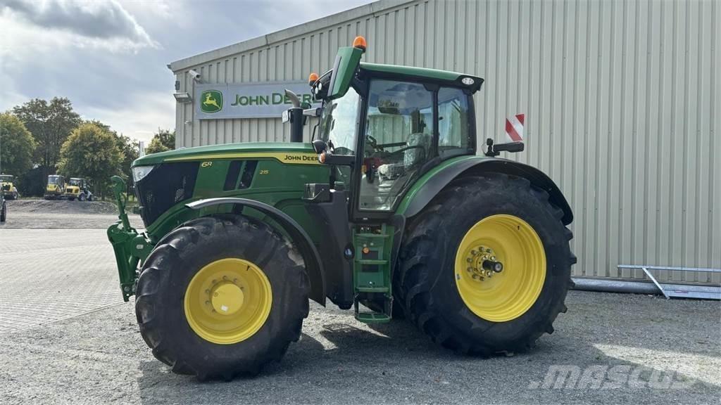 John Deere 6R215 Traktörler