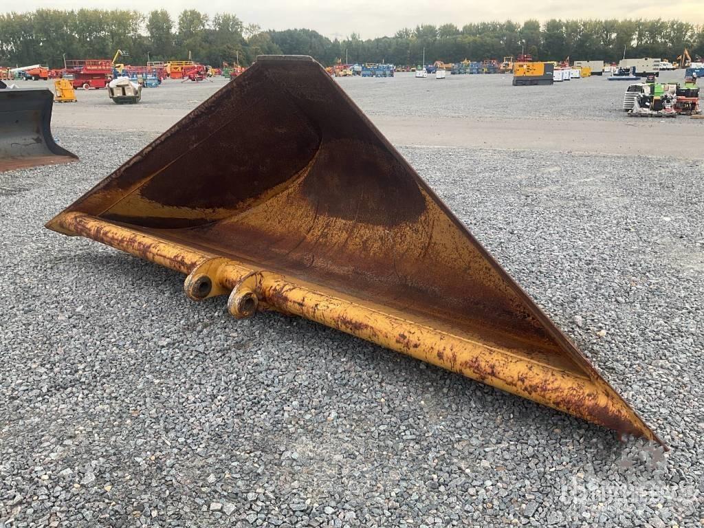 CAT Trapezoid BUCKET Polipler