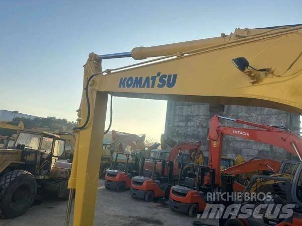 Komatsu PC130 Paletli ekskavatörler