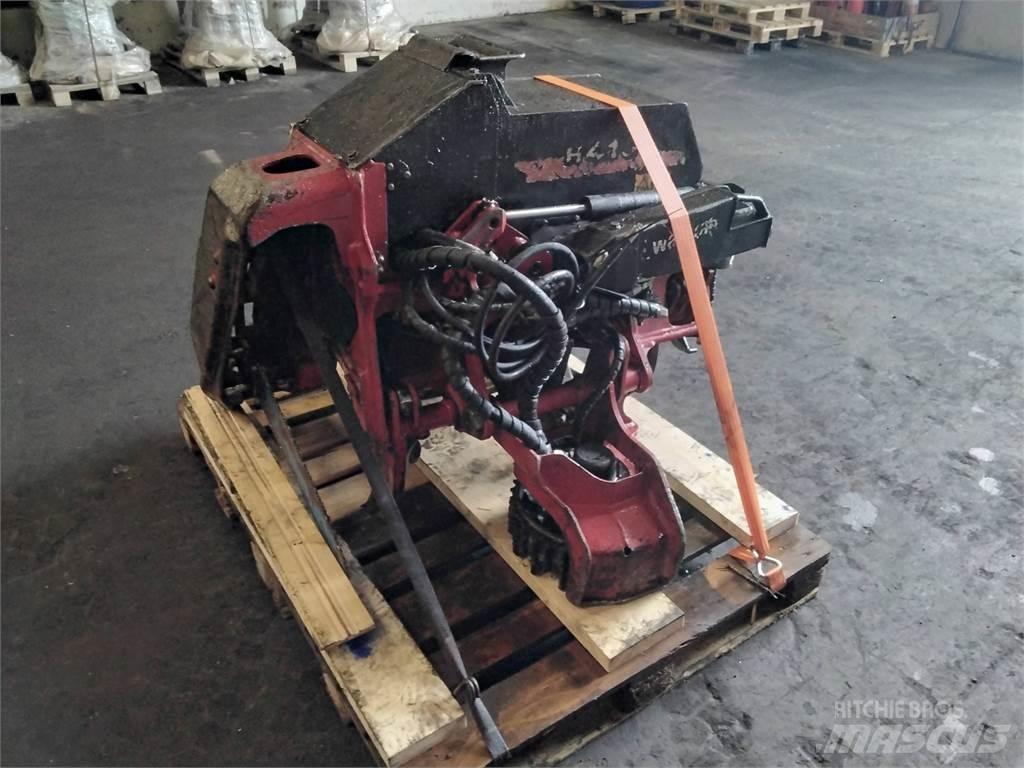Waratah H413 Agaç kesme robotlari