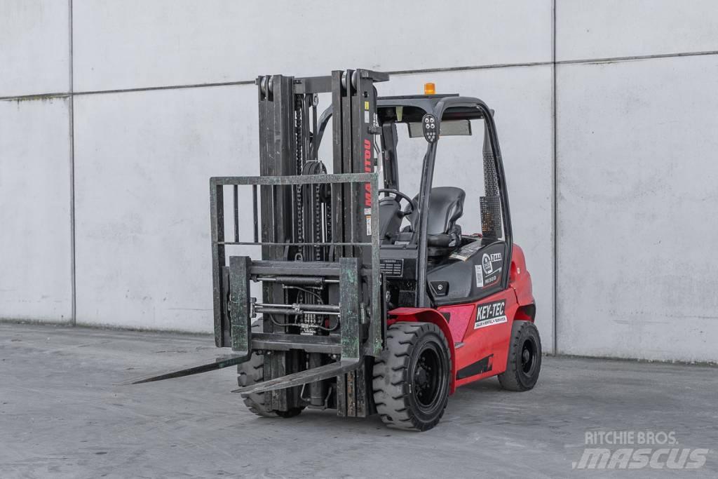 Manitou MI 30 D Dizel forkliftler