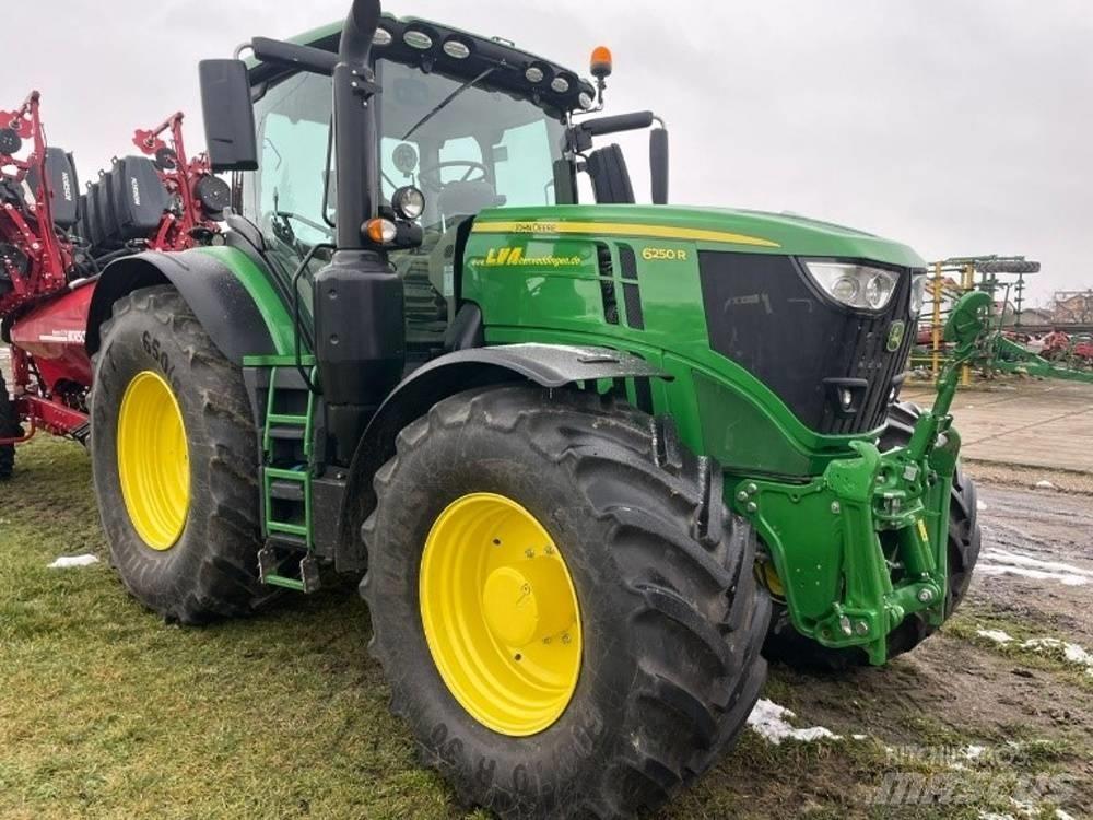 John Deere 6250 R Traktörler