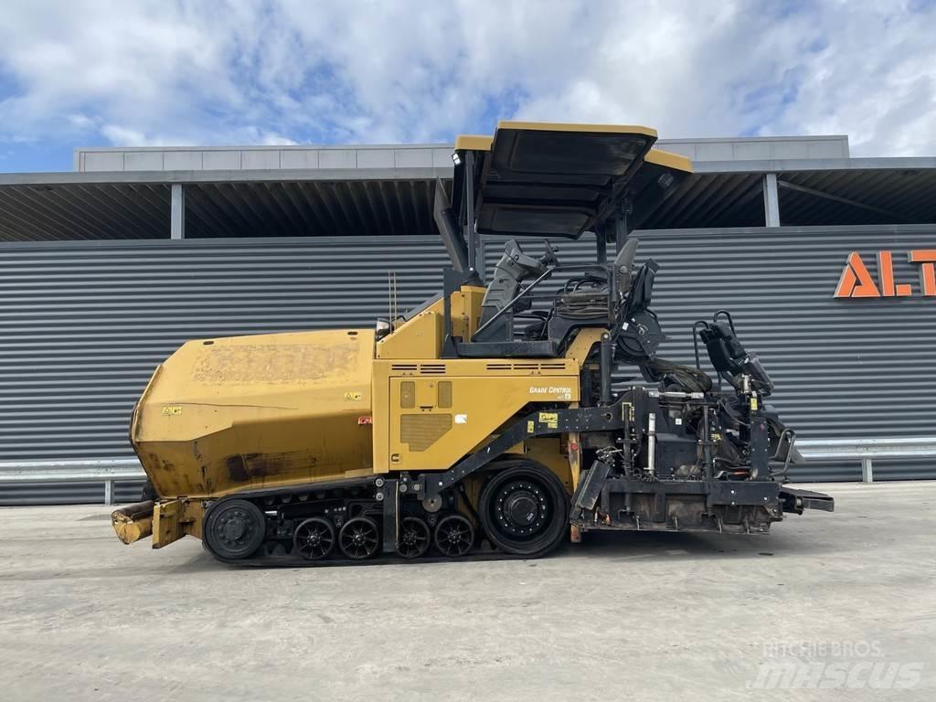CAT AP555F Asfalt sericiler