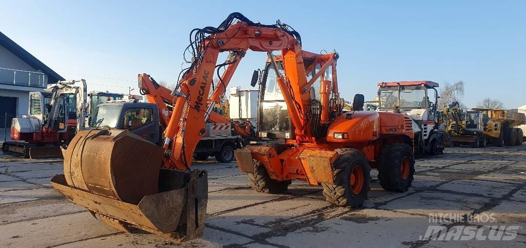 Mecalac 12 M TX Lastik tekerli ekskavatörler