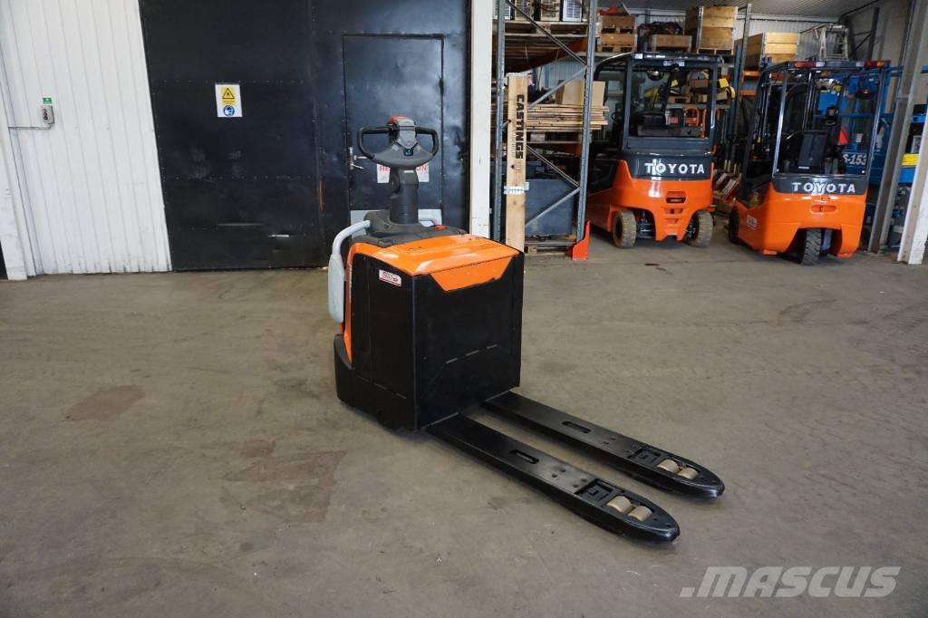 Toyota LPE220 Düsük seviye platformu