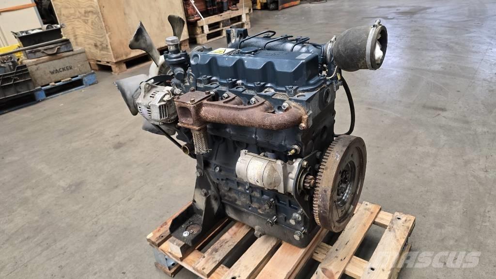 Kubota V 2203 Motorlar
