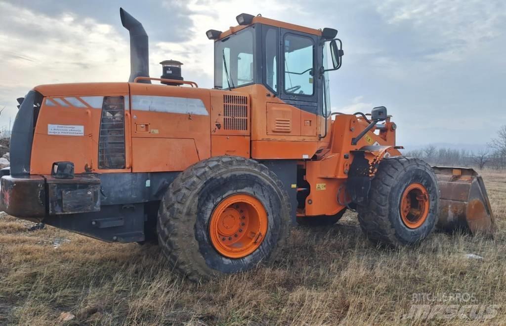Doosan DL 300 Tekerlekli yükleyiciler