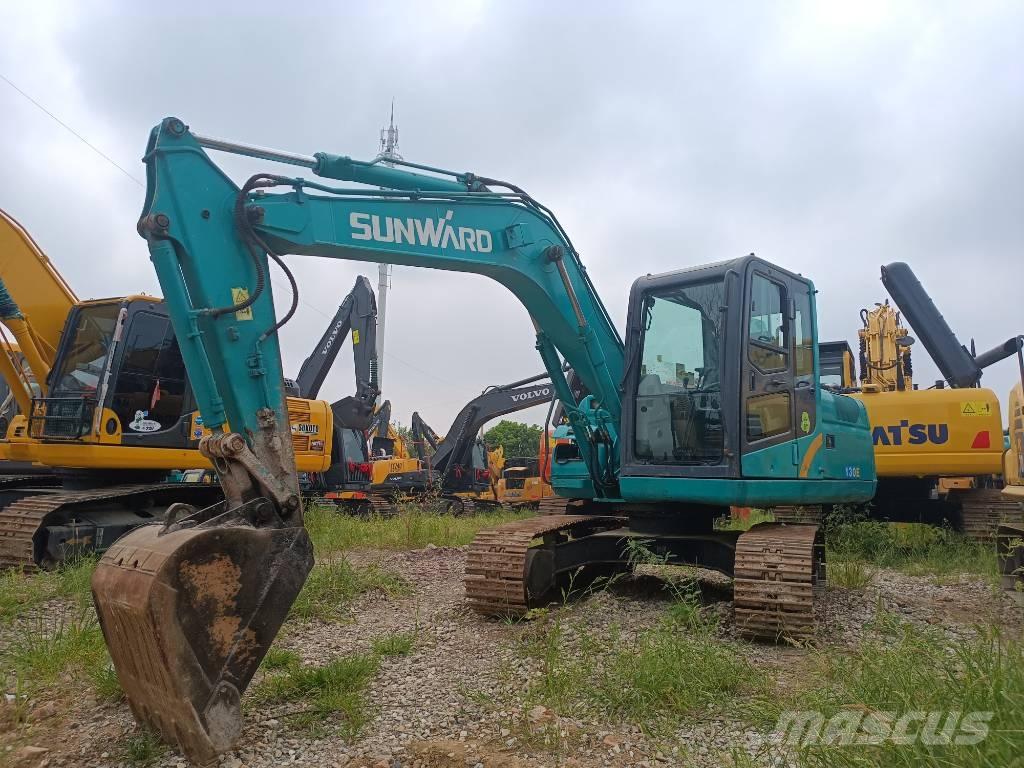 Sunward SWE 130 E Paletli ekskavatörler