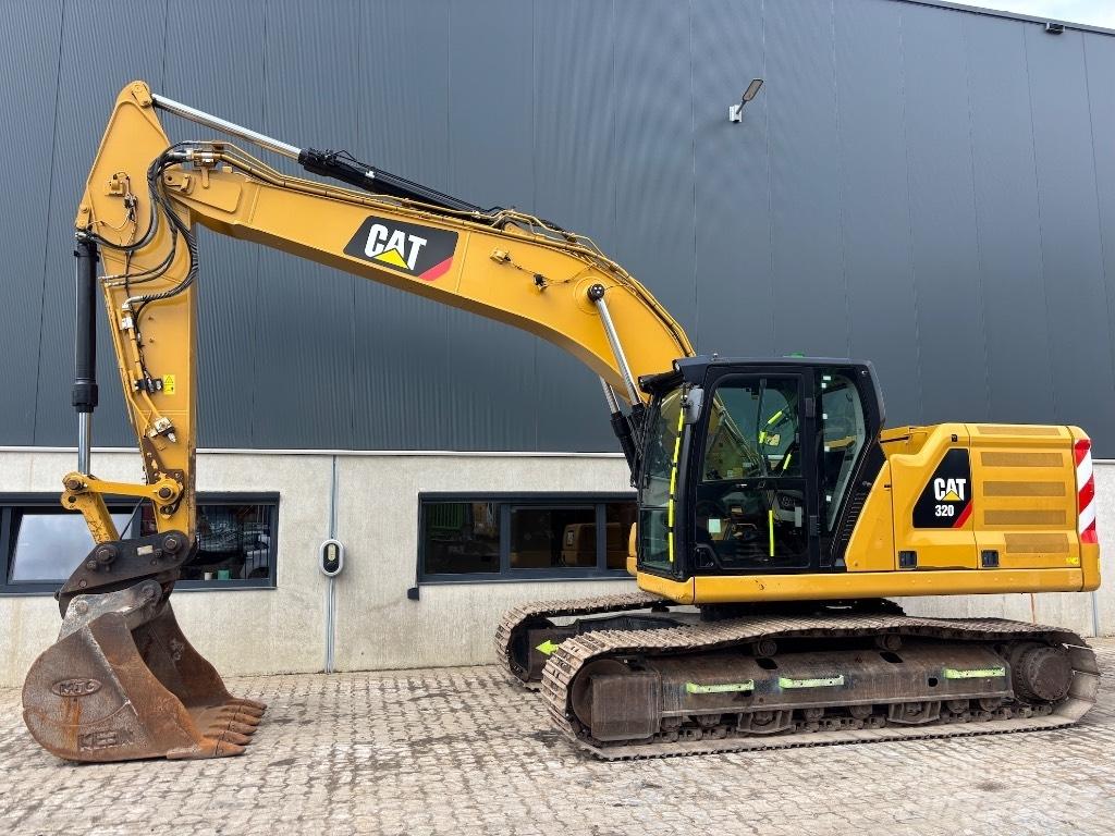 CAT 320 Paletli ekskavatörler