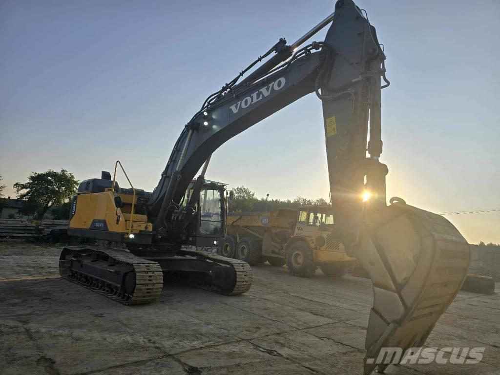 Volvo EC380EL Paletli ekskavatörler
