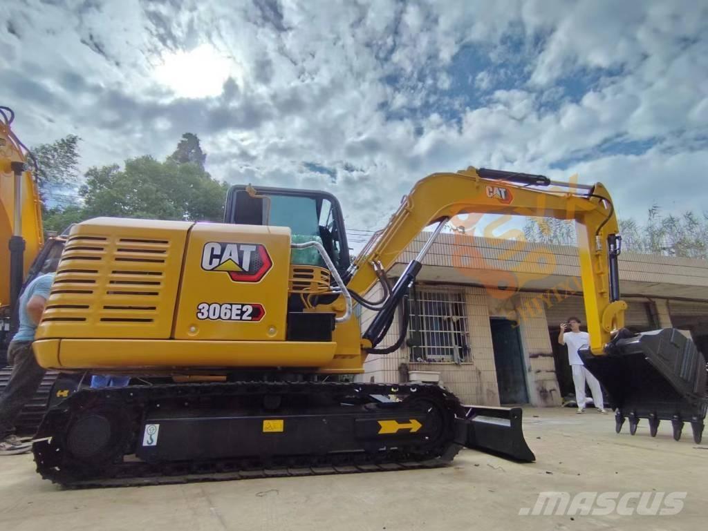 CAT 306 E2 Mini ekskavatörler, 7 tona dek