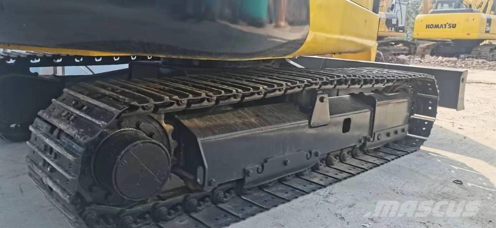 Komatsu PC 56-7 Paletli ekskavatörler