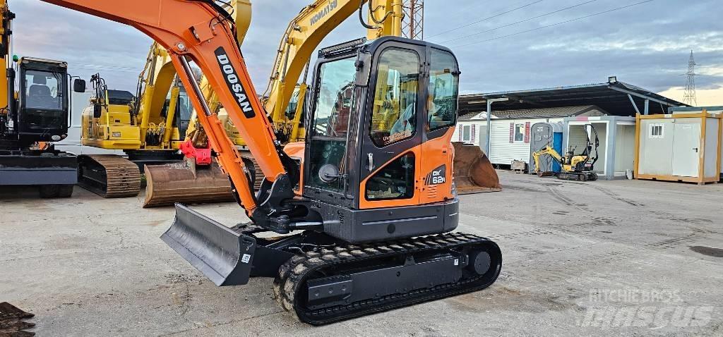 Doosan DX 62 Mini ekskavatörler, 7 tona dek