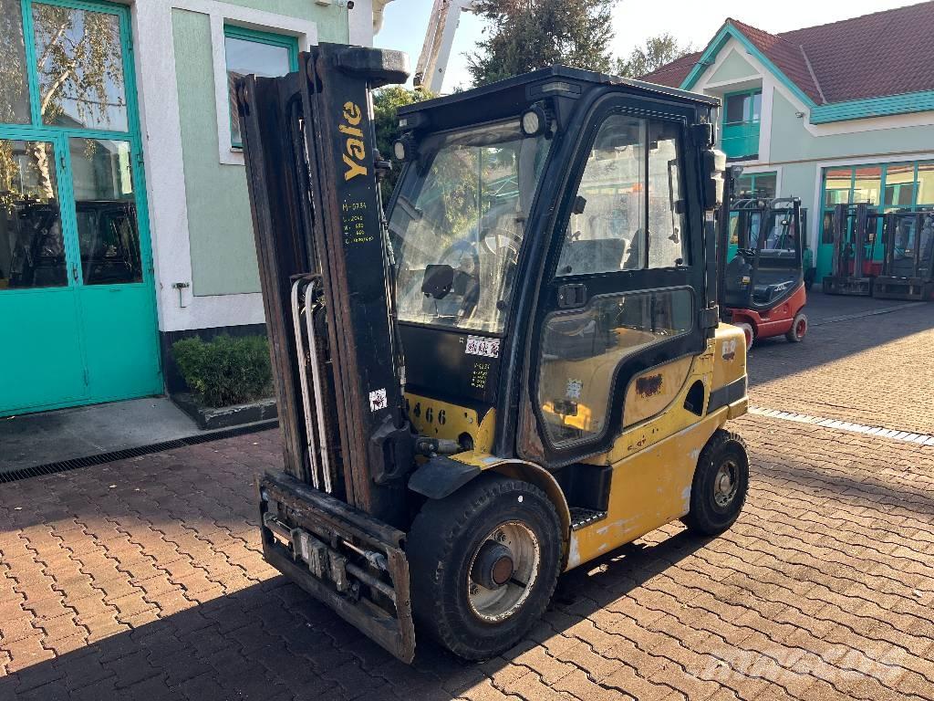 Yale GDP25VX     V-4221 Dizel forkliftler