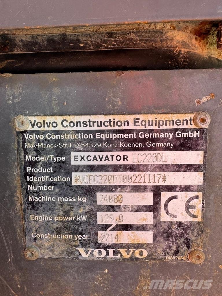 Volvo EC 220 DL Paletli ekskavatörler