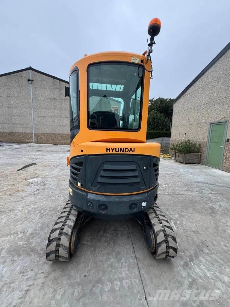 Hyundai R25Z Mini ekskavatörler, 7 tona dek