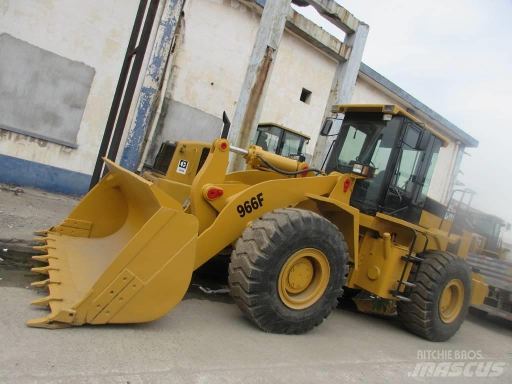 CAT 966 F Tekerlekli yükleyiciler