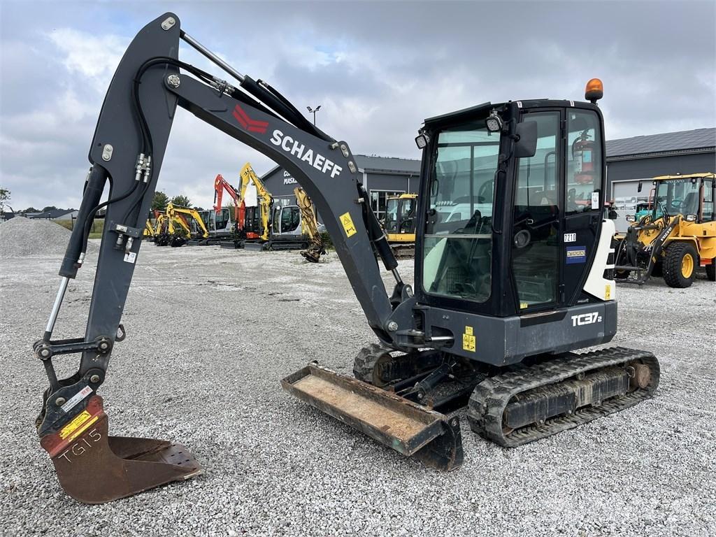 Schaeff TC 37-2 Mini ekskavatörler, 7 tona dek