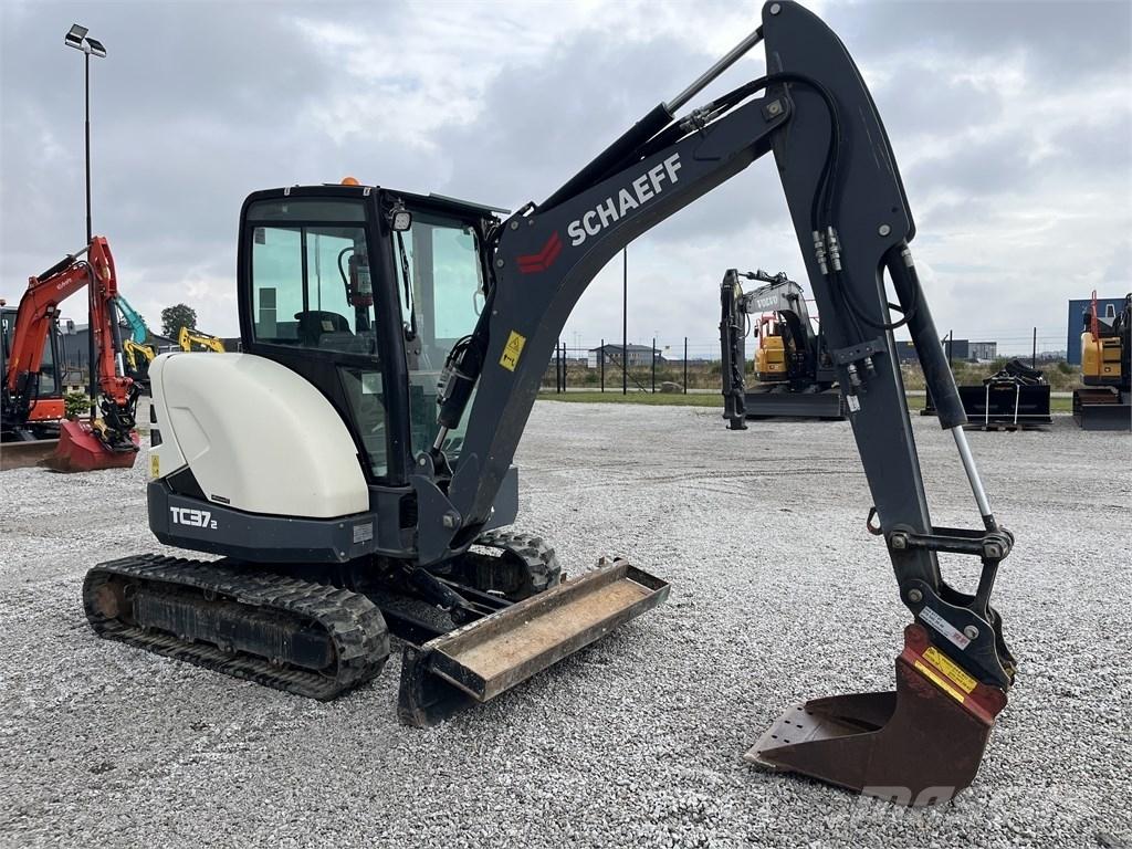 Schaeff TC 37-2 Mini ekskavatörler, 7 tona dek