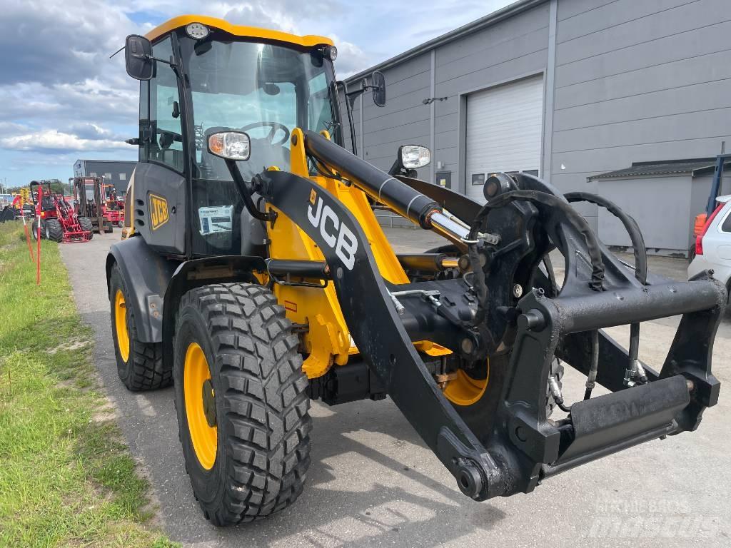 JCB 409 Tekerlekli yükleyiciler