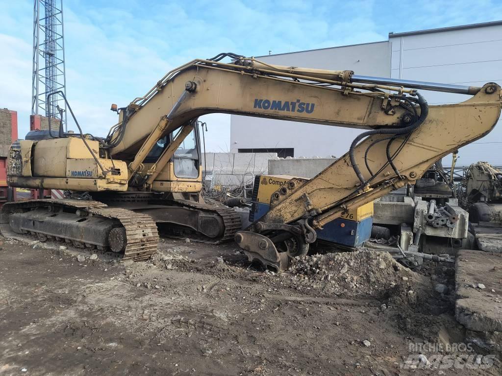 Komatsu 210 LC Paletli ekskavatörler