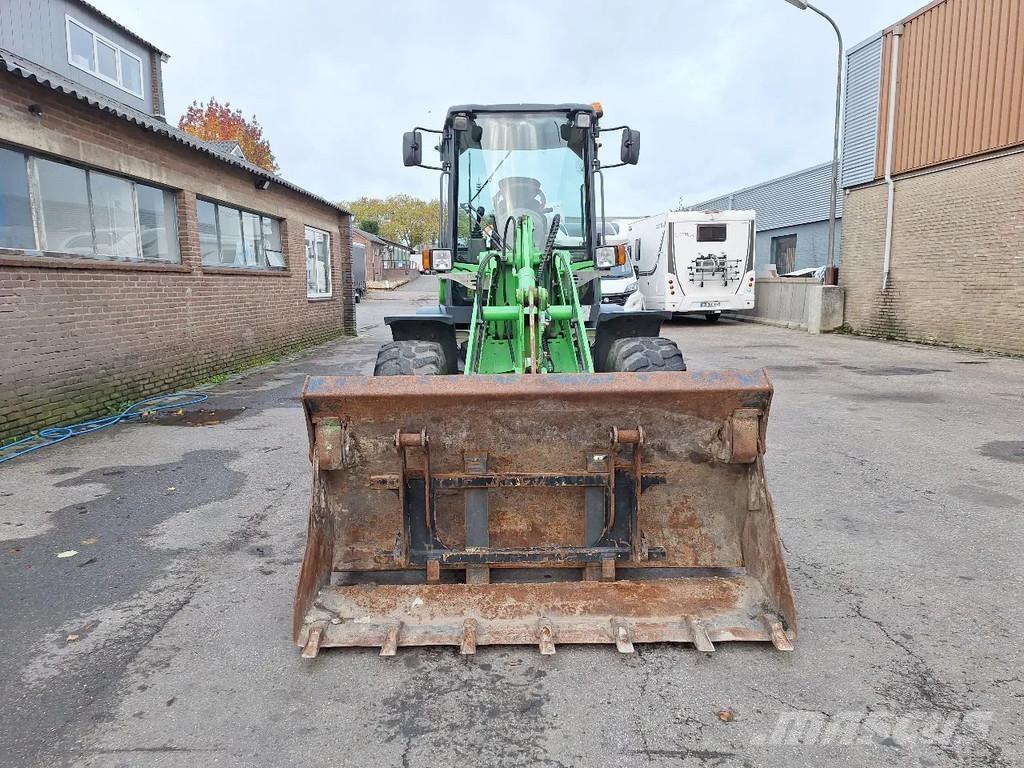 Yanmar V80 Tekerlekli yükleyiciler