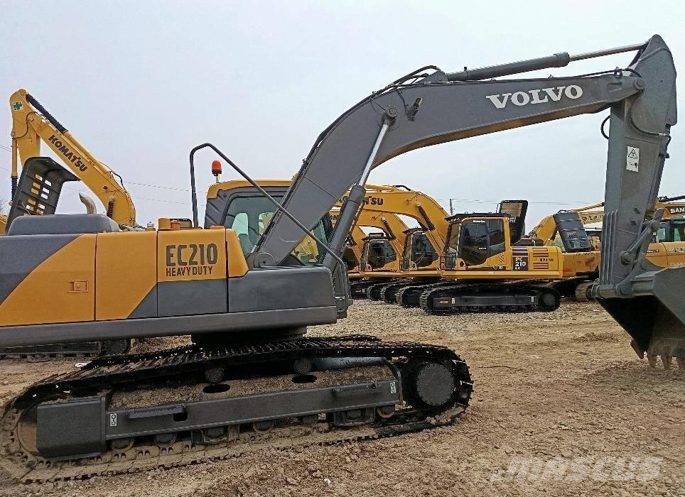 Volvo EC 210 Paletli ekskavatörler