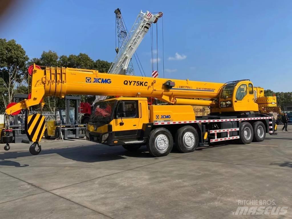 XCMG QY75K Yol-Arazi Tipi Vinçler (AT)
