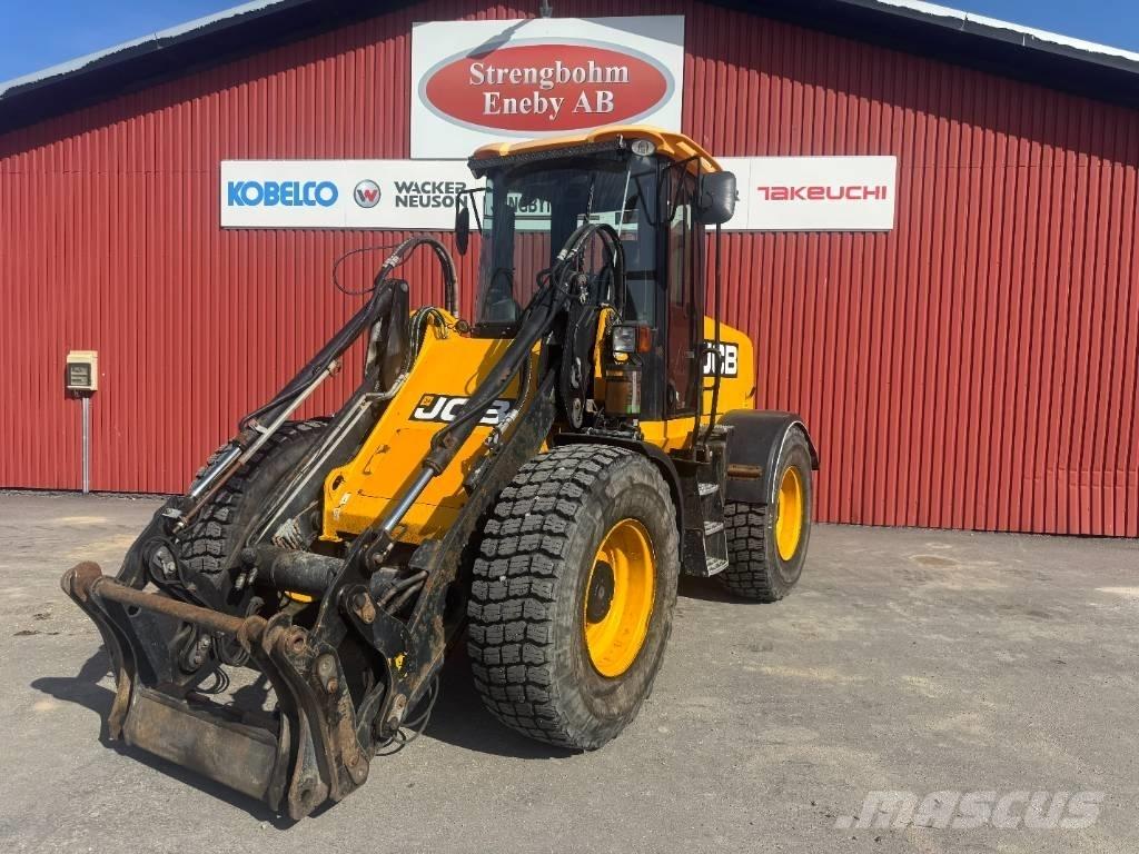 JCB 412 S Tekerlekli yükleyiciler