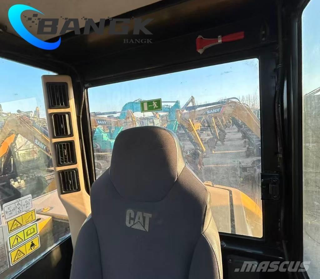 CAT 306e2 Paletli ekskavatörler