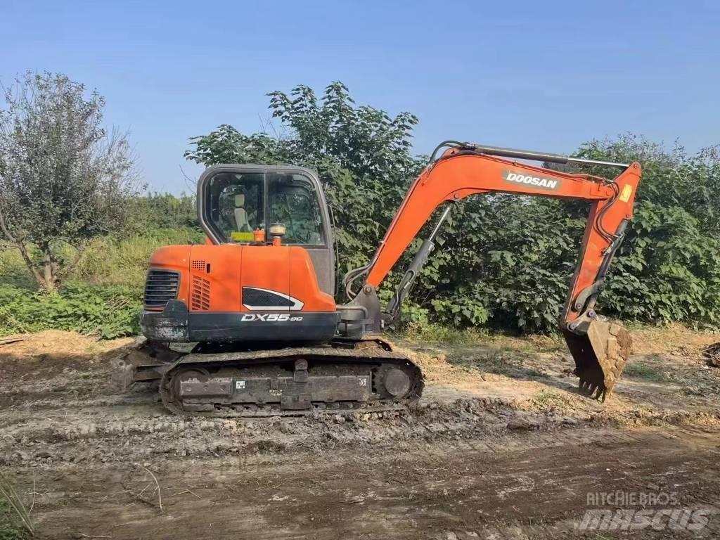 Doosan DX 55 Mini ekskavatörler, 7 tona dek