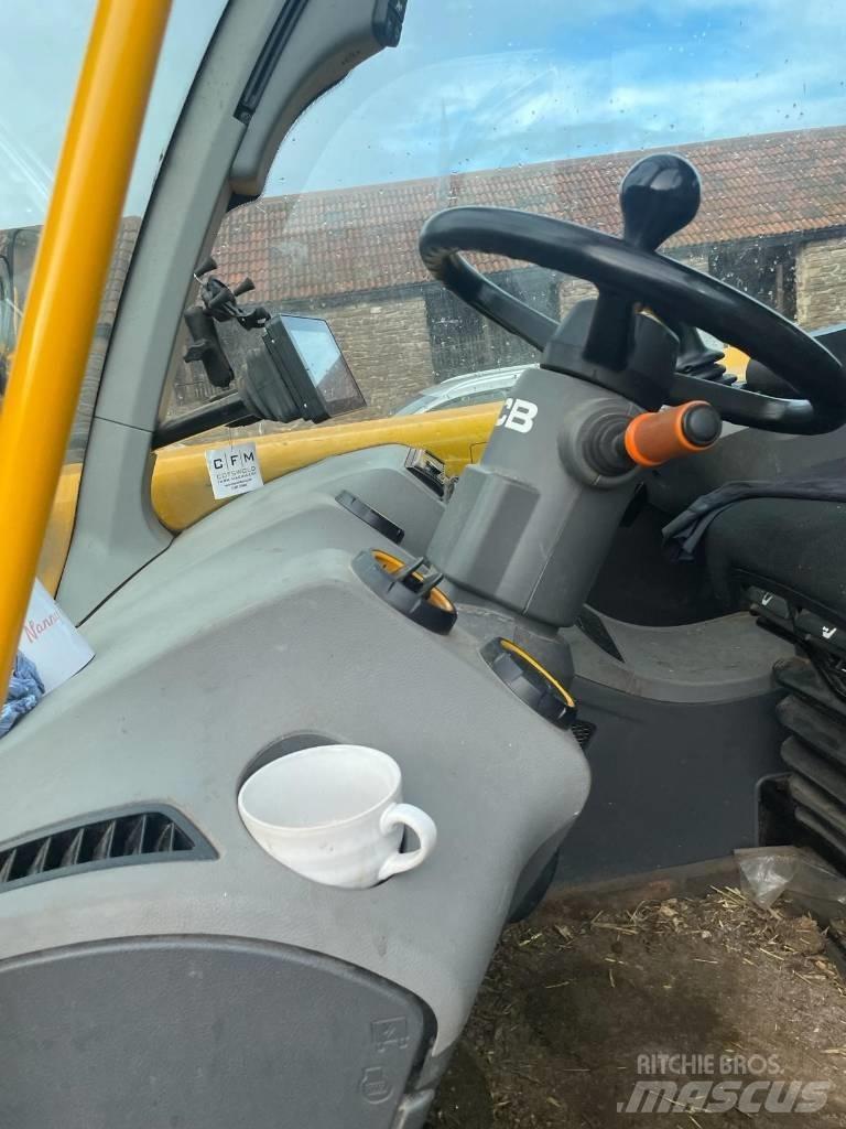 JCB 538-60 Tarimsal teleskopik yükleyiciler