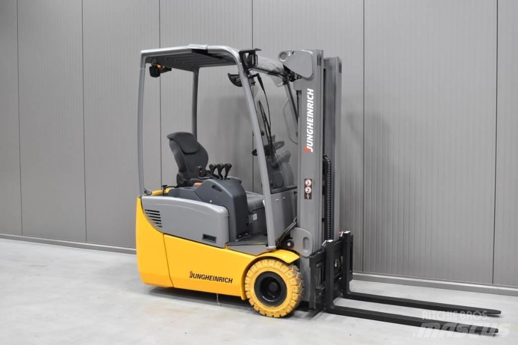 Jungheinrich EFG 113 Elektrikli forkliftler