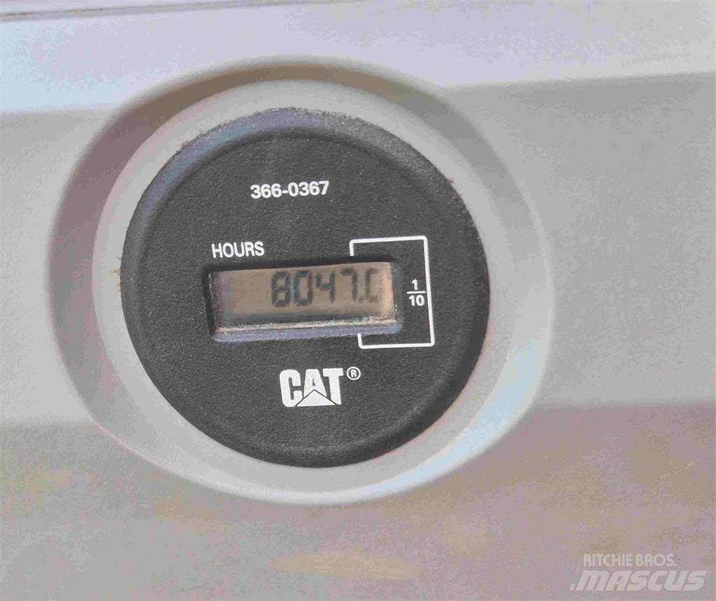 CAT 325FLCR Paletli ekskavatörler