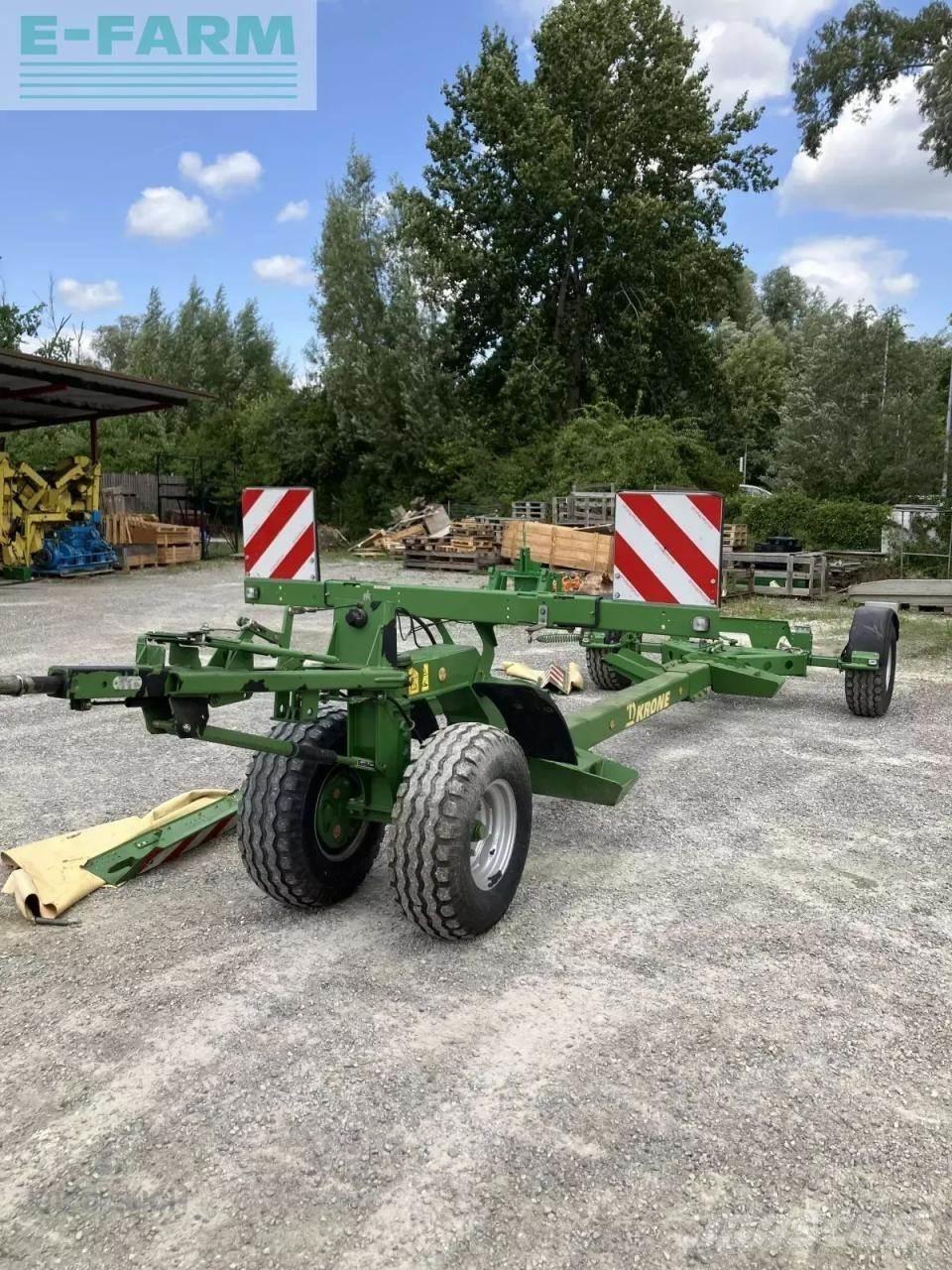 Krone big x 1100 Kendi yürür silaj makinalari