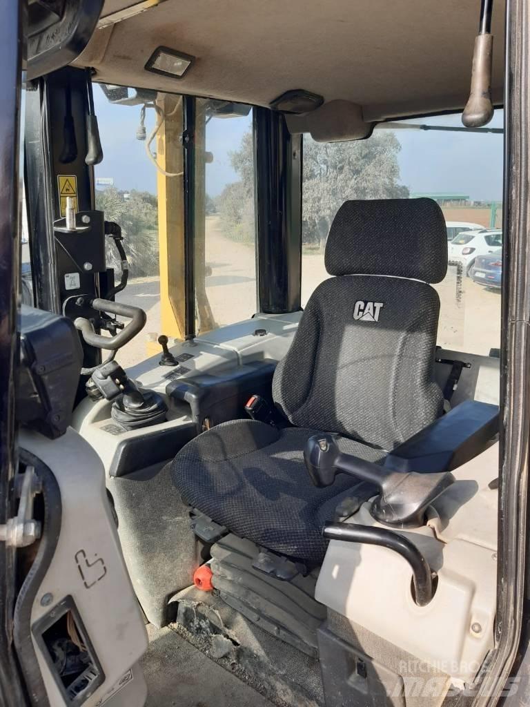 CAT D6N LGP Paletli dozerler