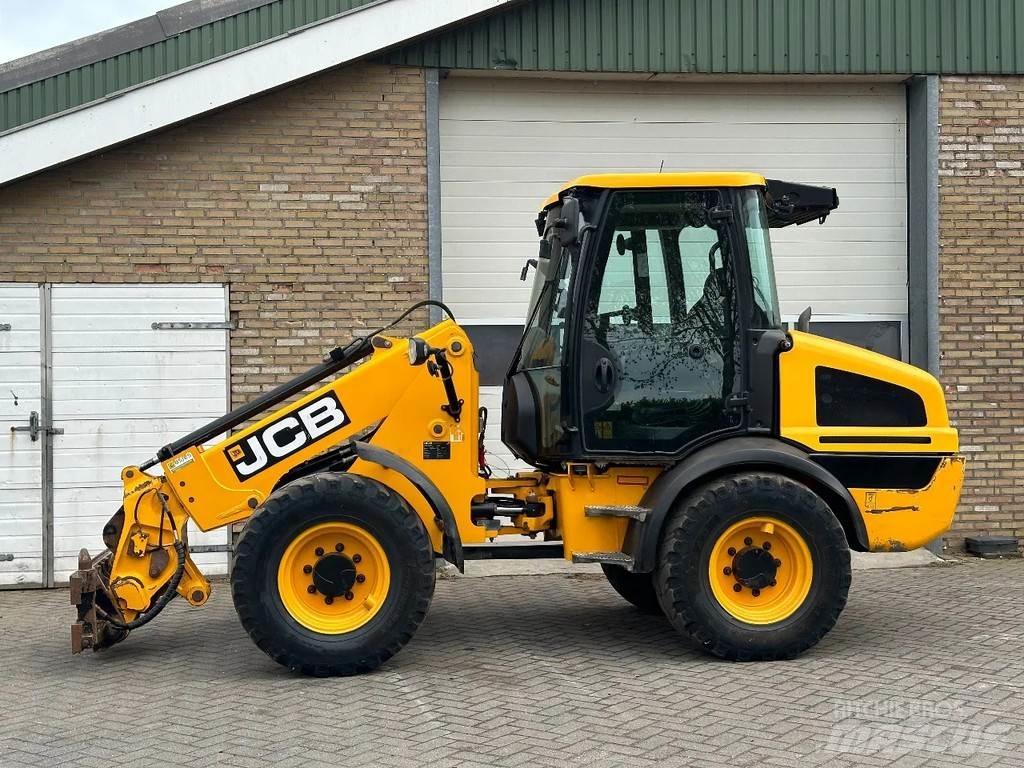 JCB TM220 SV A Teleskopik tekerlekli yükleyiciler